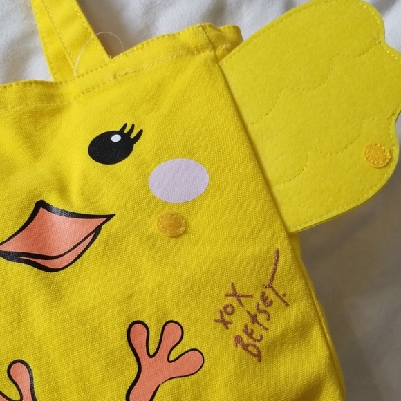 Betsey Johnson chick tote - Picture 3 of 8